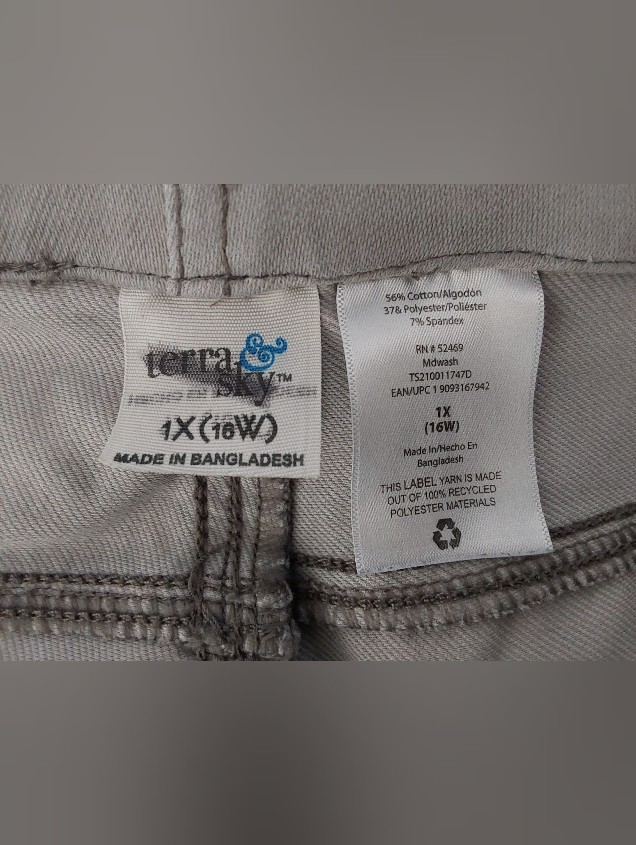 Terra & Sky Light Gray Cropped Jeans — image 5 of 5